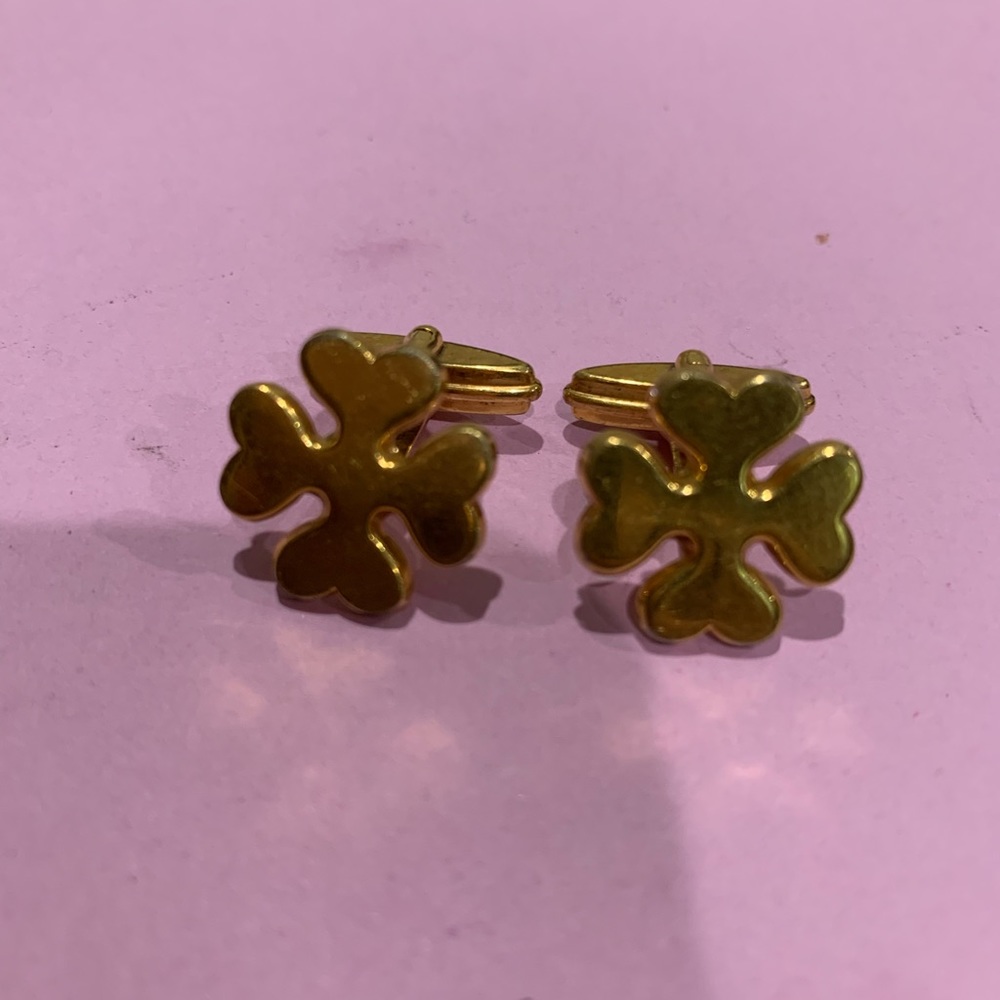 Just in- VTG gold tone Cufflinks
